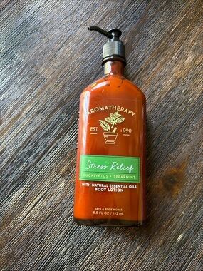 Bath & Body Works Aromatherapy Stress Relief Body Lotion - Green & Brown